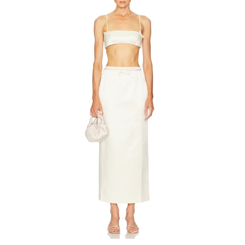 Elegant Cream Skirt Set